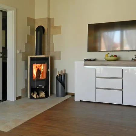 아파트 Gesamte In Mit Eigener Terrasse By Interhome *